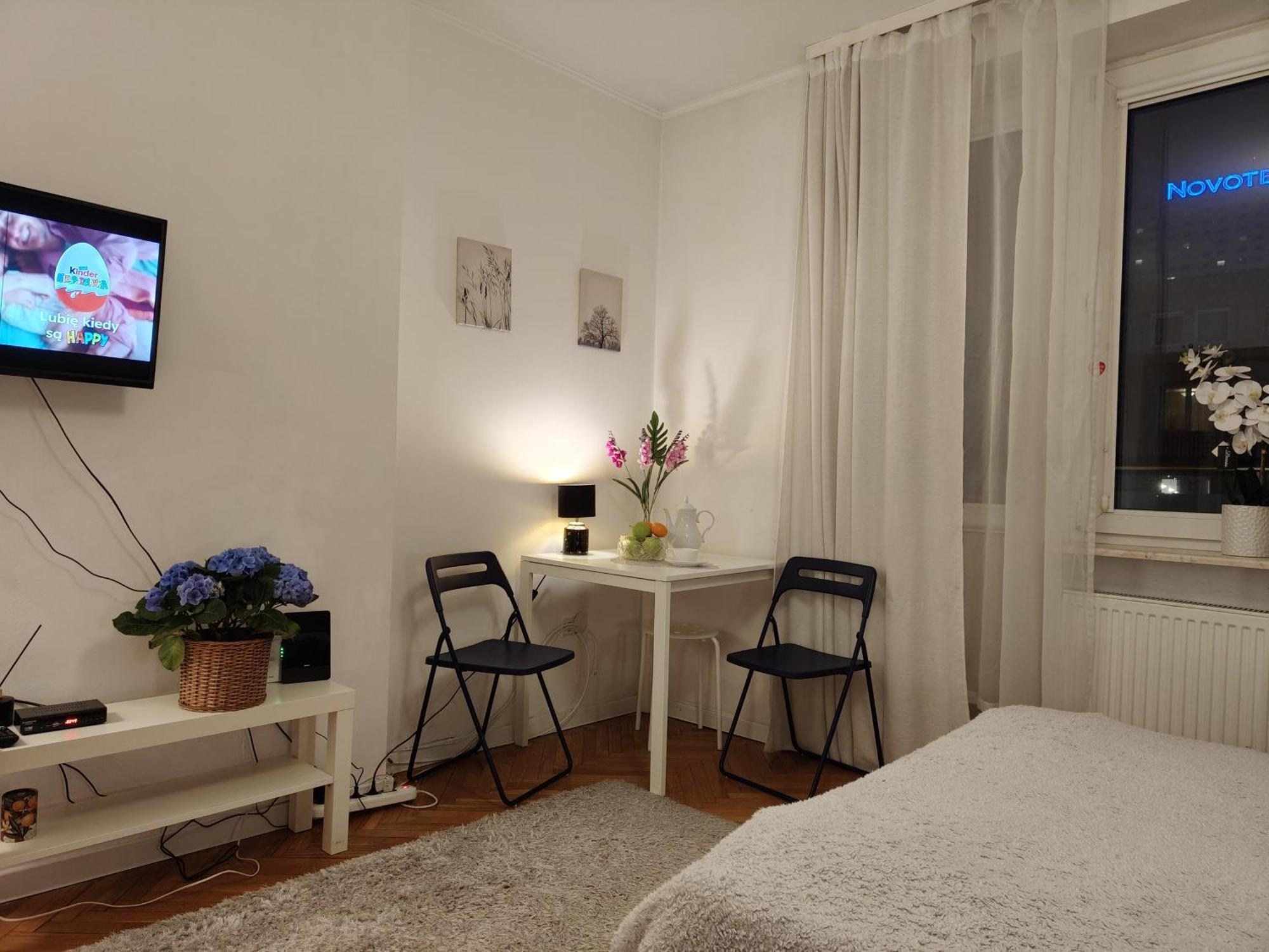 Central Studio Apartments Варшава Экстерьер фото